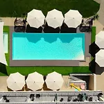Hotel Holiday Resorts Balatonszarszo