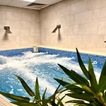 Holiday Resorts Hotel