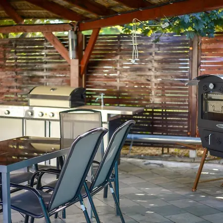 Holiday Resorts Hotel Balatonszarszo