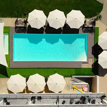 Отель Holiday Resorts Балатонсарсо