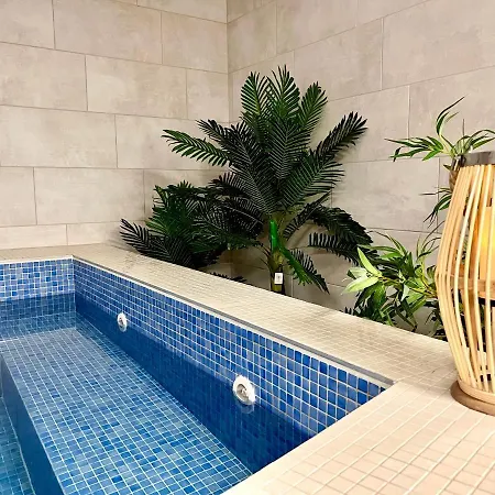 Hotel Holiday Resorts