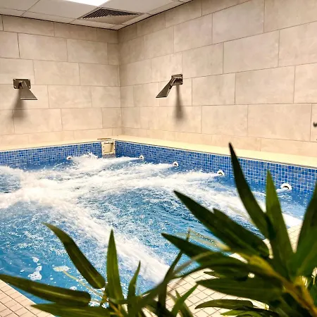 Holiday Resorts Hotel