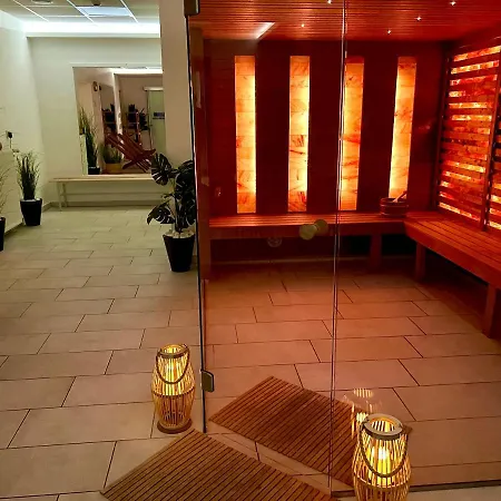 Holiday Resorts מלון באלאטונסארסו