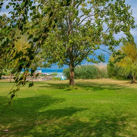 Hotel Holiday Resorts