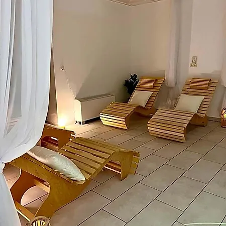 Holiday Resorts Hotel Balatonszarszo