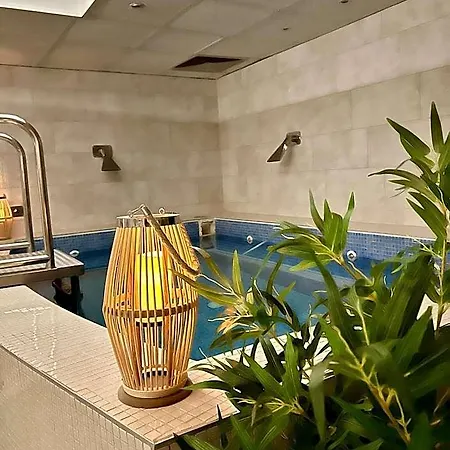 Hotel Holiday Resorts 3*