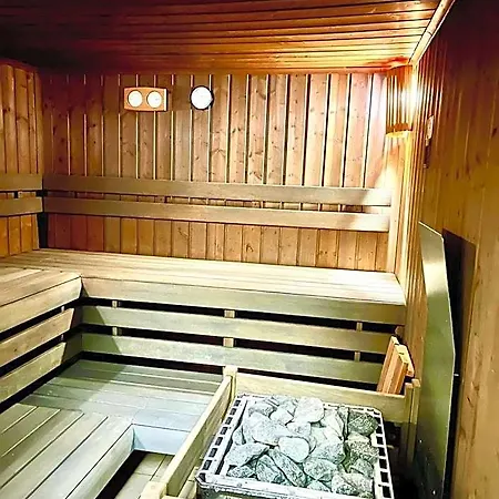 Hotel Holiday Resorts