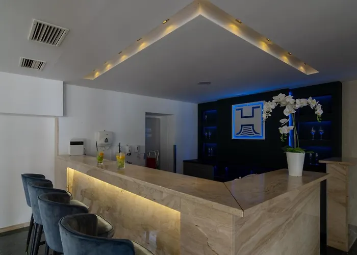 Holiday Resorts バラトンサールソー