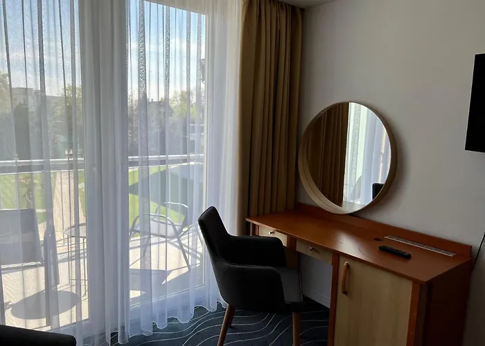 Hotell Holiday Resorts 3*