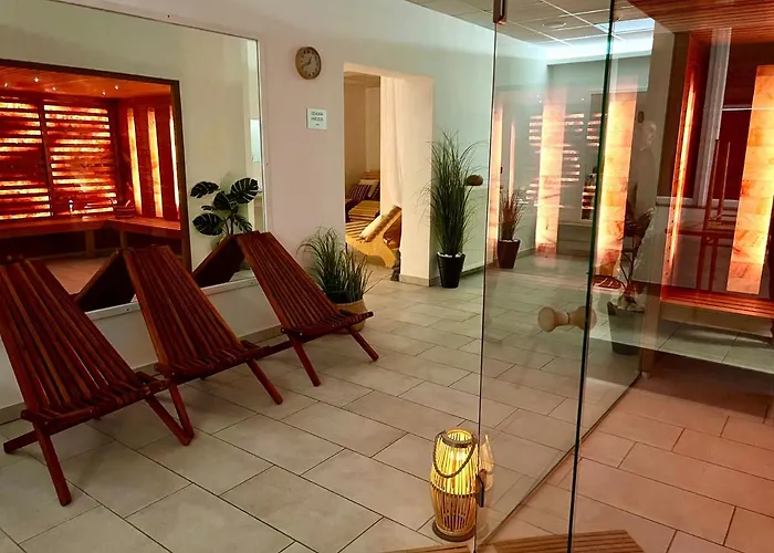 Holiday Resorts Hotell