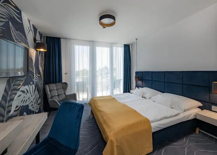 Holiday Resorts Hotell 3*